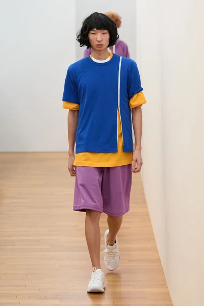 Look 32